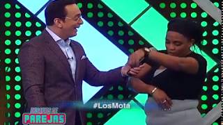 Ella fue a dar el pésame y de ahí se quedó