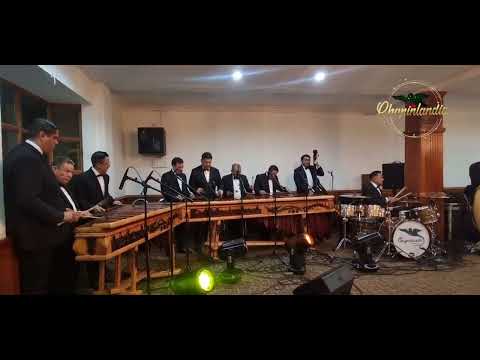 Marimba Chapinlandia, presentación en Xela.