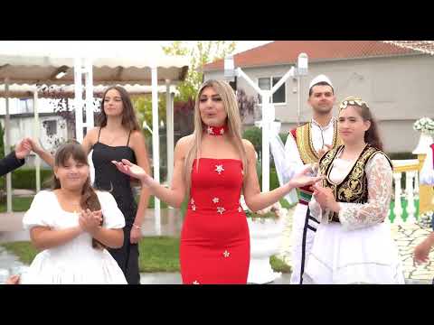 Alma Velaj - Për nji molle e për nji ftu [Official Video 4K]