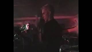 Groovie Ghoulies - &quot;When The Kids Go Go Go Crazy&quot; live (1998?) #punk #popunk #groovieghoulies #live