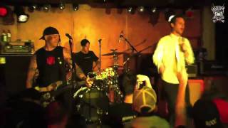 Bouncing Souls - Sing Along Forever Live 2010 Paris