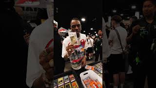 soulja boy opens a burger bag #pokemon #collectacon #souljaboy #eevee