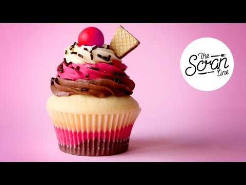 NEAPOLITAN ICE CREAM CUPCAKES - The Scran Line