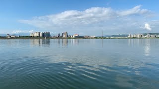 有一種風景，只有在從水面站起來的時候才看得見! 來滑水吧！