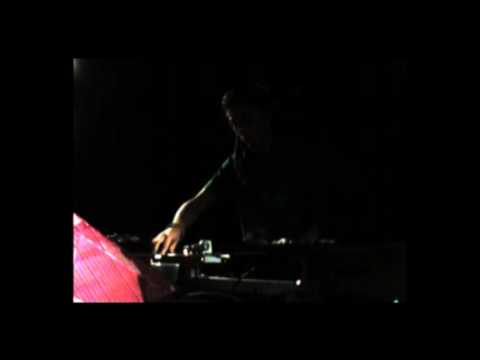 Ab2o (Ruffle Crew) live @ ELEKTROAD.wmv