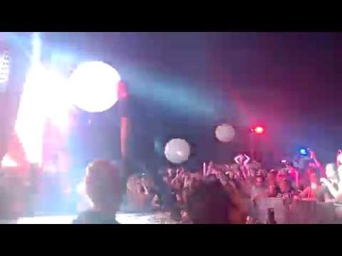 Fedde Le Grand & MC Gee