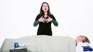 4 Ways to Create a Relaxing In-Home Massage Experience For Your Client