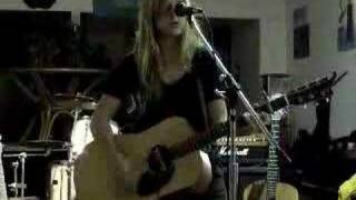 Lauren Mulderrig - On the Line (live at southside coffee)