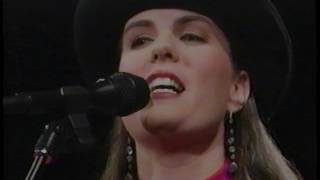 Holly Dunn - Heart Full of Love