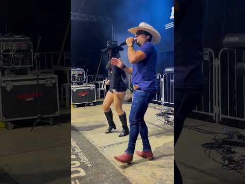 Leãozinho do forró cantando vestidinho  preto #boanoiteee #leaozinho #piseiro #estourado