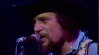 Waylon Jennings.....The Entertainer