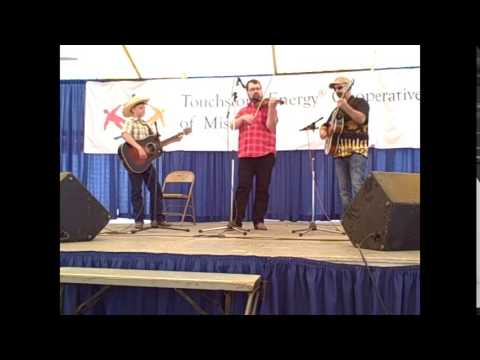2012 Missouri State Fair Fiddling Championship - Justin Branum
