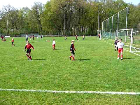 Voetbalmatch Duiveltjes Broechem