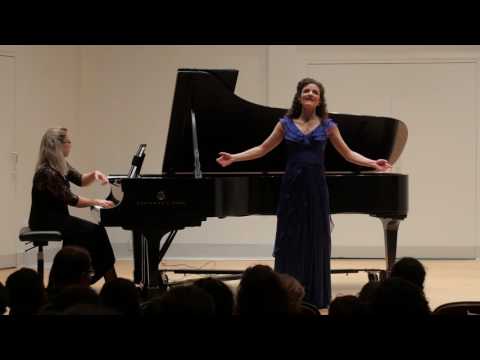 2. "Amor, amor, las nubes a la torre del cielo" 3. "No estés lejos de mí un solo día," Lieberson