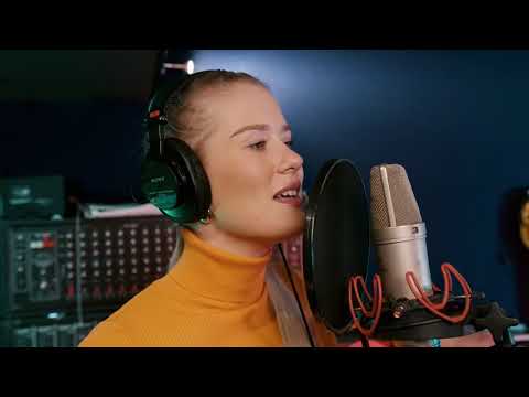 Sonny Fodera x Just Kiddin'. Ft Lilly Ahlberg 'Closer' (Live Studio Performance)