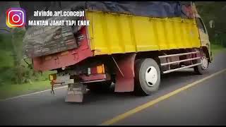 Download lagu truk viral menggoyang jalur Pantura mentahan Vidio dari sodrekers asembagus #storyWAtrukoleng mp3