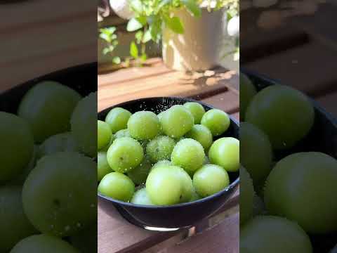 Sour Green Plums with Lemon & Salt 🍋🧂 #asmr #asmrsound #plum #greenplum #erik #sour #snack #fruit