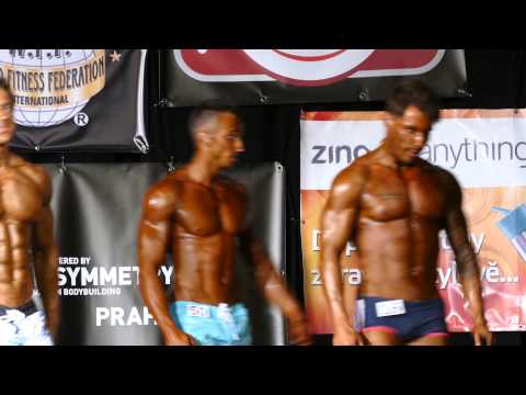Leaving Stage - Men Fitness Model - NABBA Czech Championship 2015