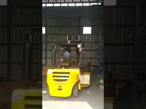 5 TON FORKLIFT DVX 50 FC FOR SALE, Pallet Lifter, Model Name/Number: 2015