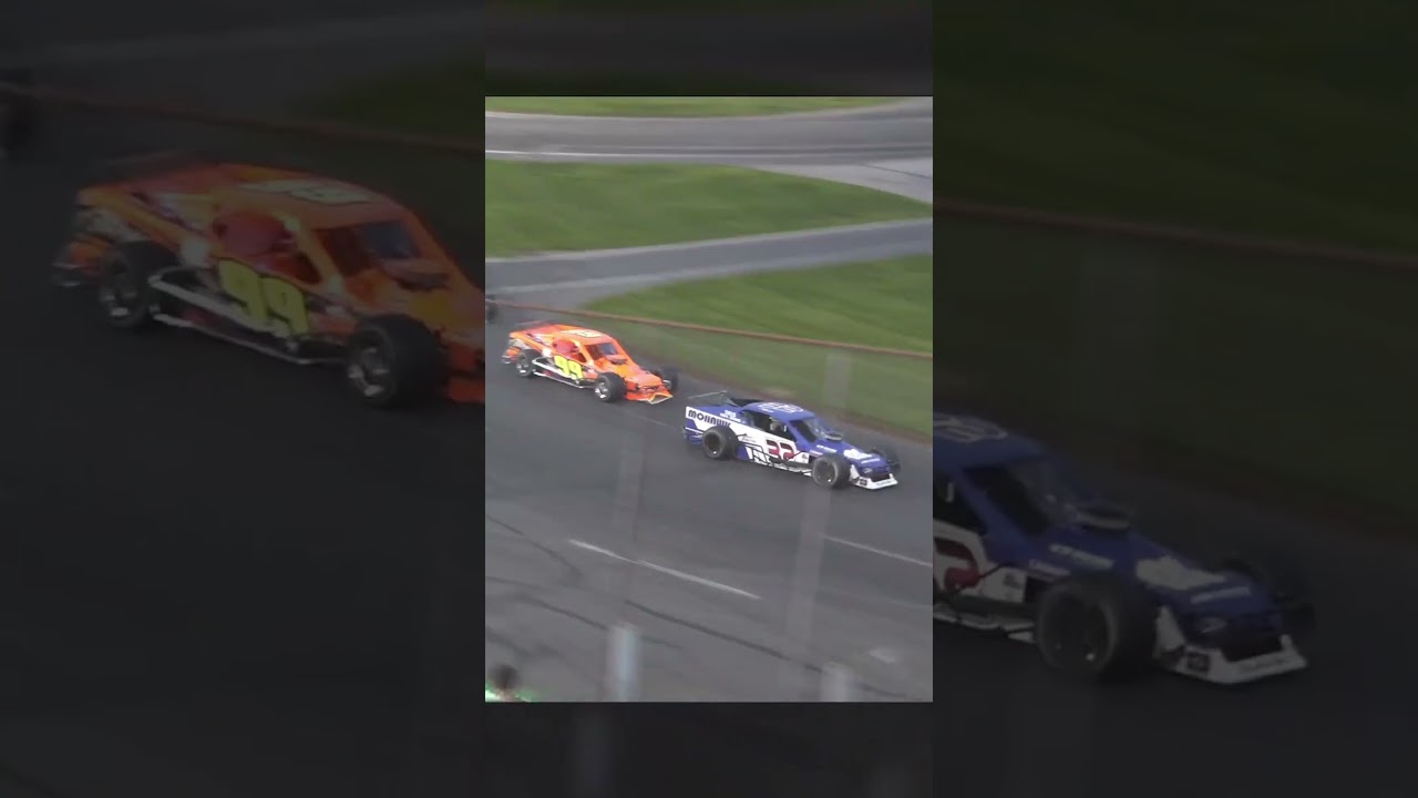 Bloxsom vs. Houghton Final Battle in SK Lights