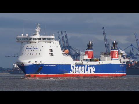 Ro-Ro/cargo ship STENA FORERUNNER outbound from harwich 19/8/22