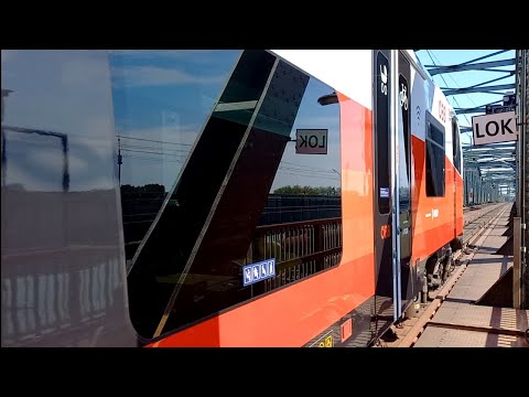 Abfahrt zweier Cityjet ( 4746 126-3 & 4746 085-1 )