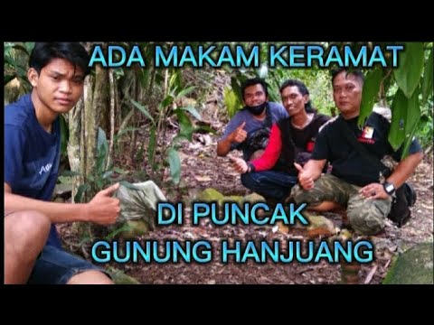 kisah makam keramat yg berada di puncak gunung hanjuang