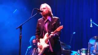 5  Here Comes My Girl TOM PETTY & THE HEARTBREAKERS Pittsburgh PA Consol 6-20-2013 CLUBDOC