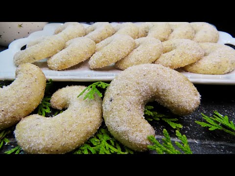 Irresistible Vanilla Walnut Crescent Cookies – Perfect for Christmas!