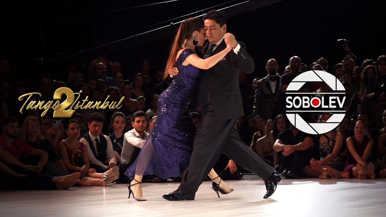 Video thumbnail for Agustina Piaggio & Carlitos Espinoza - Perdoname