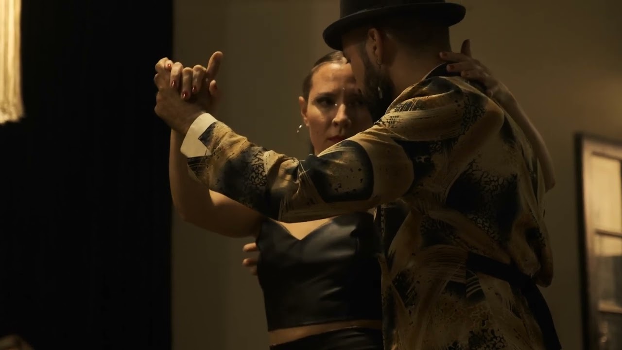 Natalia Fures y Gerónimo Dorkas. "Overtura - El Adiós" en Milonga Cañón