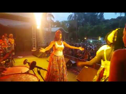 17 Anos Fala Tambor Grupo de Samba de Roda de MG