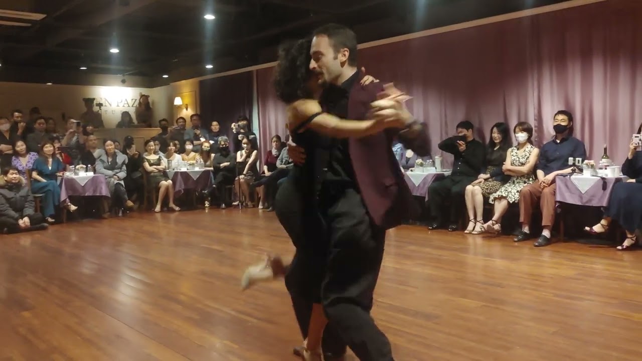 Video thumbnail for [Juan D'Arienzo - Milonga De Mis Amores] Gianpiero Galdi & Lorena Tarantino