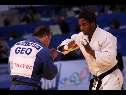 2010 ECH Vienna Elmont (NED) loses to Magomedov (RUS)