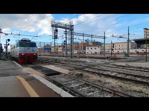 E444R 041+E402B 167 per IC 703 Roma Termini-Bari Centrale, in arrivo a Bari Centrale!