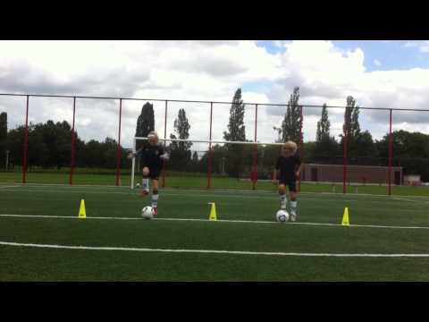 SV Nijmegen E1 Balgevoel 01.MOV