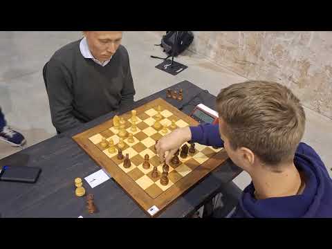 GM Ruslan Ponomariov - IM Vladyslav Larkin | Blitz chess