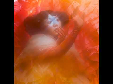 ena mori - WHITE ROOM