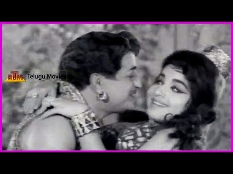 Bhagadad Gaja Donga - Telugu Movie Superhit Song - NTR , Jayalalitha