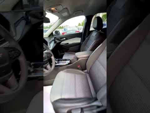 фото chevrolet trax ii 0