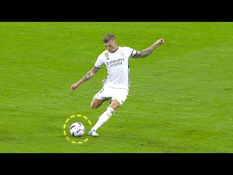 Toni Kroos Master Of Simplicity