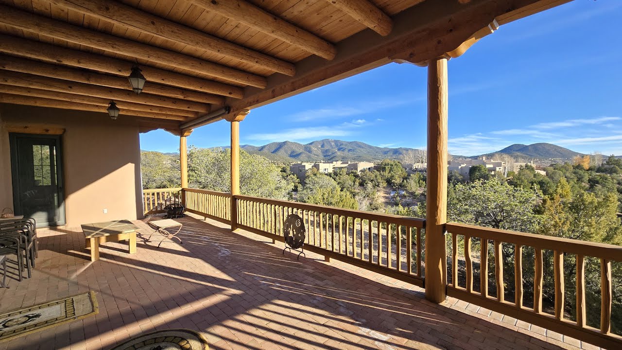 516 Camino Los Altos, Santa Fe, NM 87501