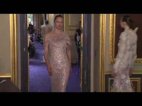 Francesco Scognamiglio – Fashion Show Haute Couture Autumn / Winter 2016/17