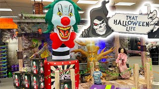 SPIRIT HALLOWEEN 2022 | CLOWN IN THE BOX