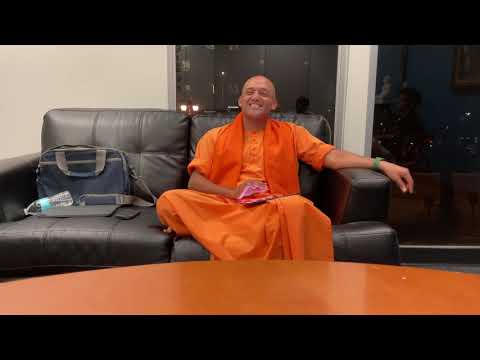 A Tale of Two Hinduisms | Swami Medhananda | USC HSO Discourse Series