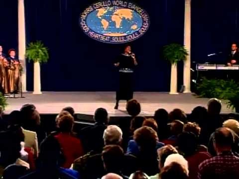 Alicia Williamson sings "Give the Lord Glory" at Morris Cerullo Conference!