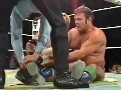 Vic Faulkner gegen Mick McMichael (Welt des Sports)