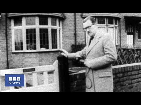 1961: The Street With Confounding House Numbers | Tonight | BBC Archive