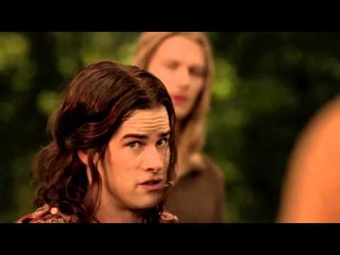 The Originals 3x01 Original Family meets Lucien for the first time