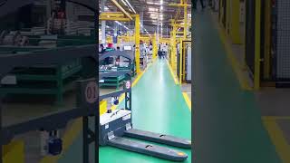 Material handling robots for the logistics automation.For more,reach max.qiao@szaiten.com